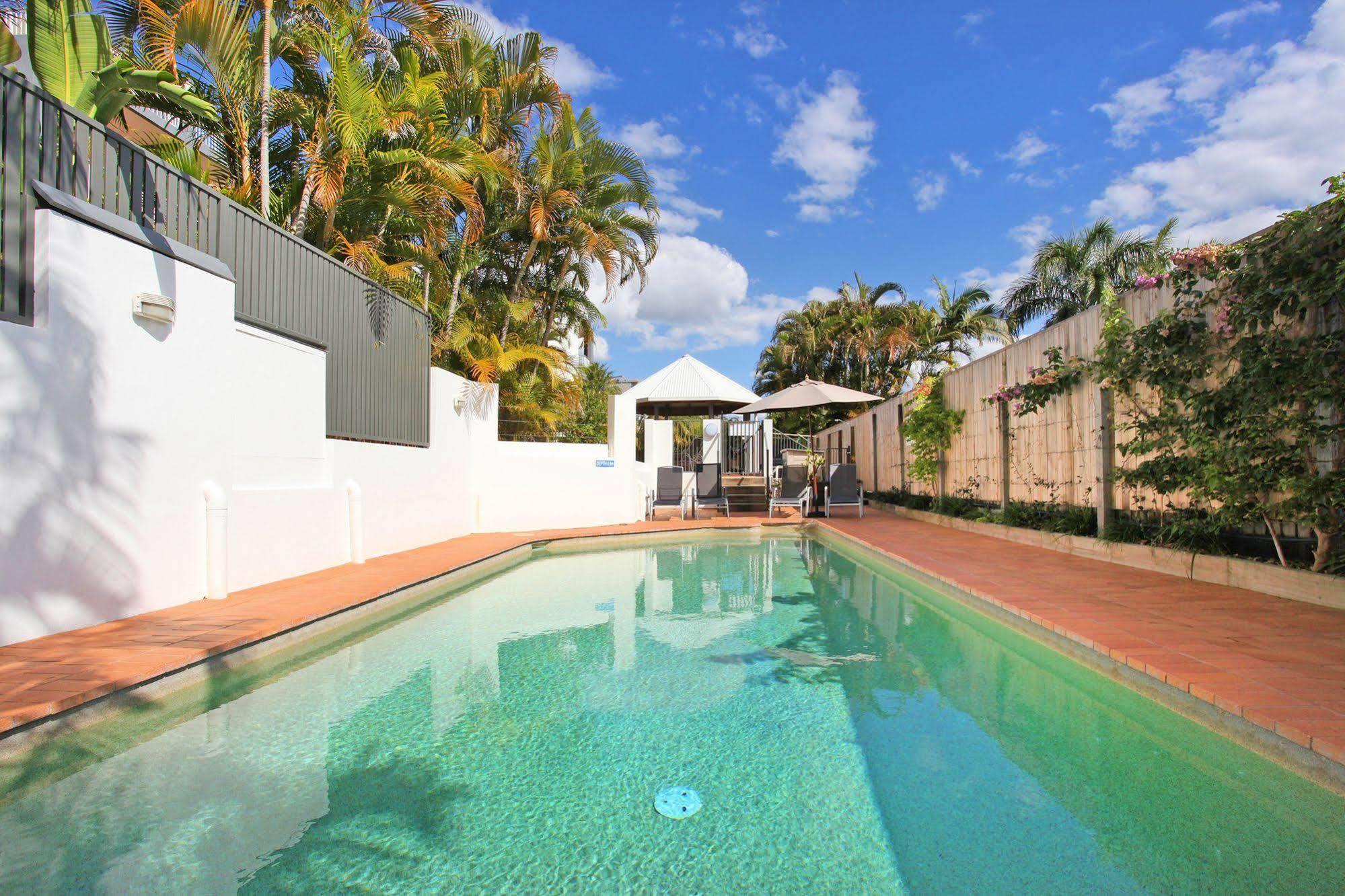 Dockside Apartments Mooloolaba Exteriör bild